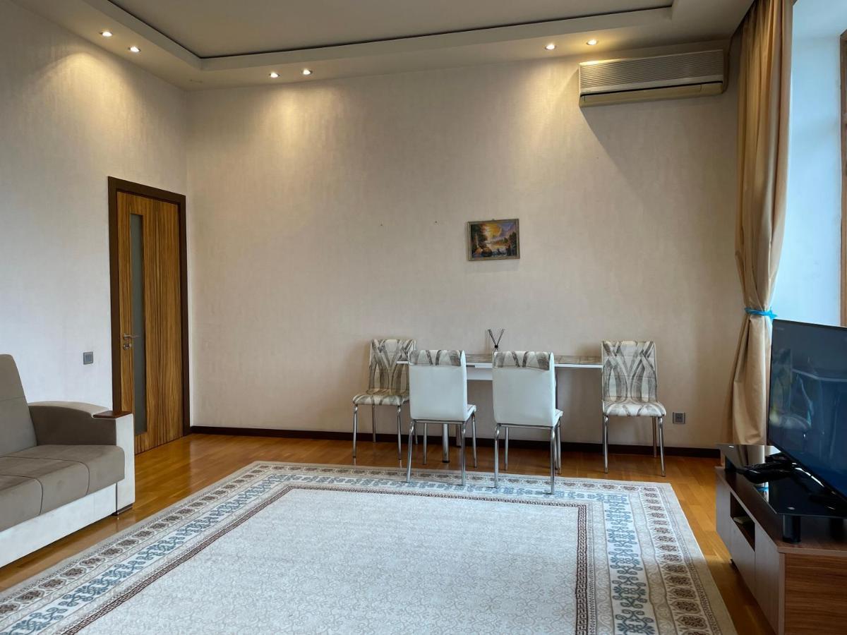 Gloriya Boulevard Apartment By Bakuapart Экстерьер фото